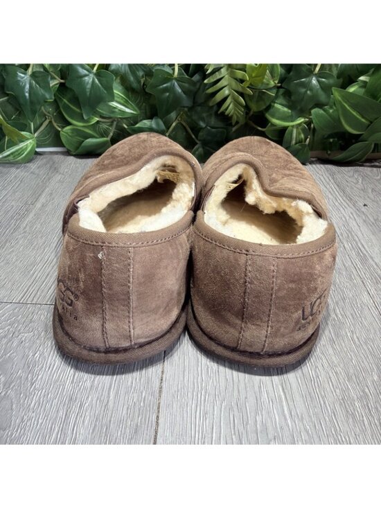 UGG Australia Scuff Romeo II Men\'s Size 11 Slippers Brown Suede Sheepskin 5650